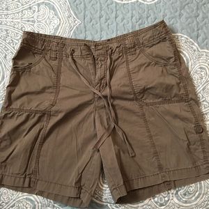 St. John’s Bay women’s shorts size 14